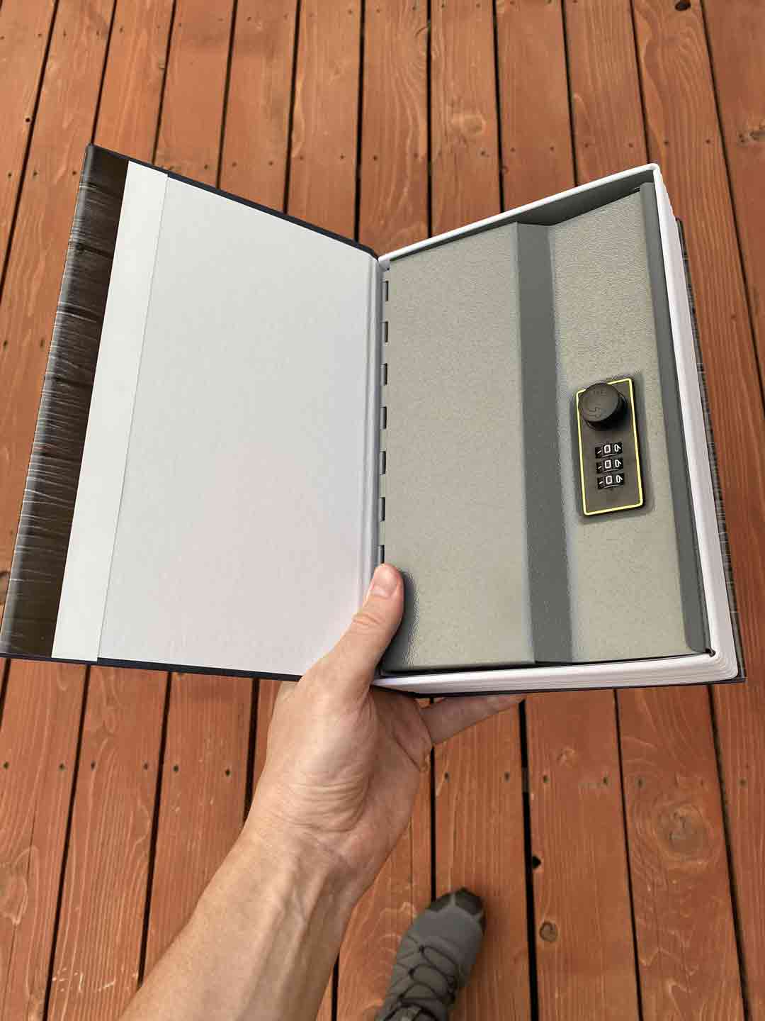 1 Camo stealthbook